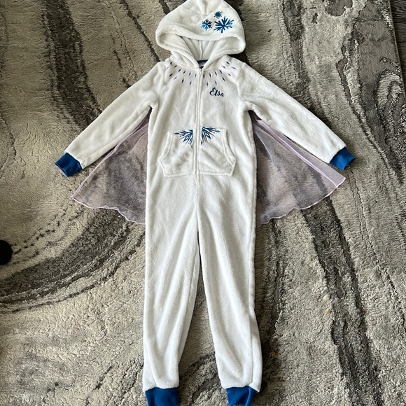 Disney Elsa jumpsuit onesie size 6 - Picture 1 of 4